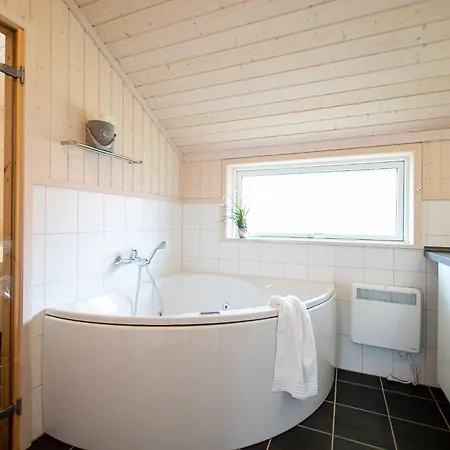 Ferienhaus 5 Star In *